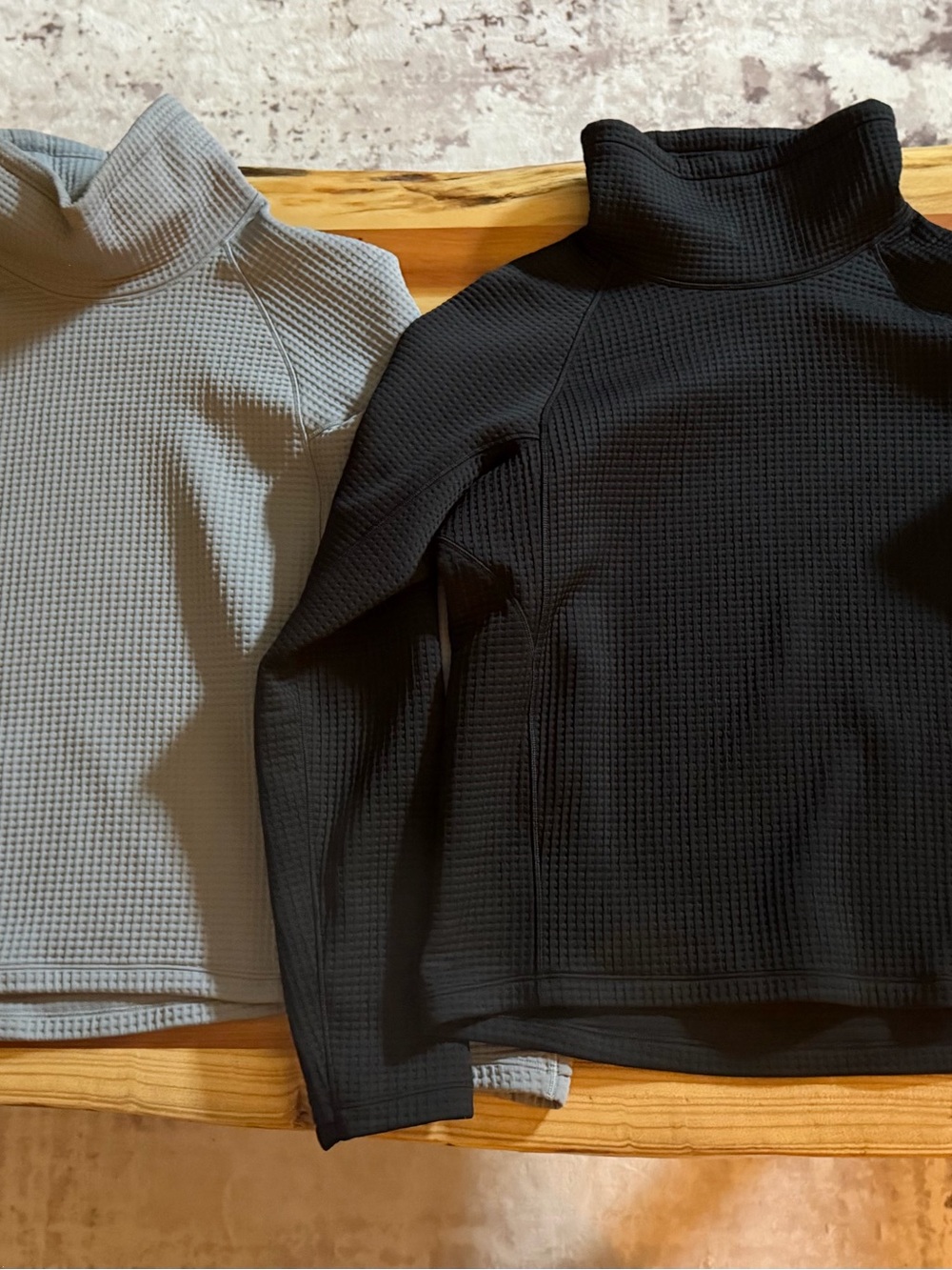 Lululemon Waffle-Knit Turtleneck Pullover - Black & Light Gray